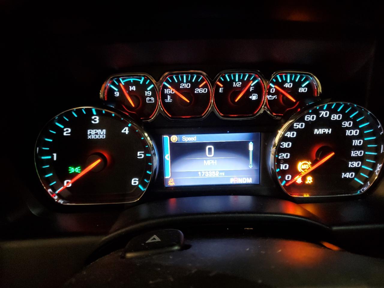 2014 Chevrolet Silverado - Image 9