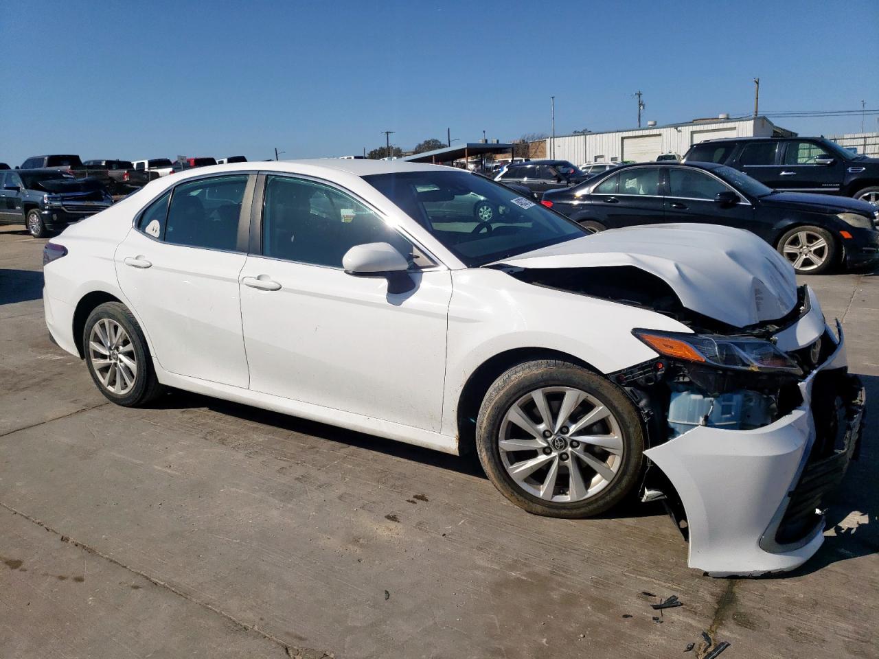 2021 Toyota Camry - Image 4