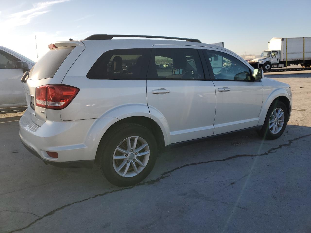 2016 Dodge Journey - Image 3
