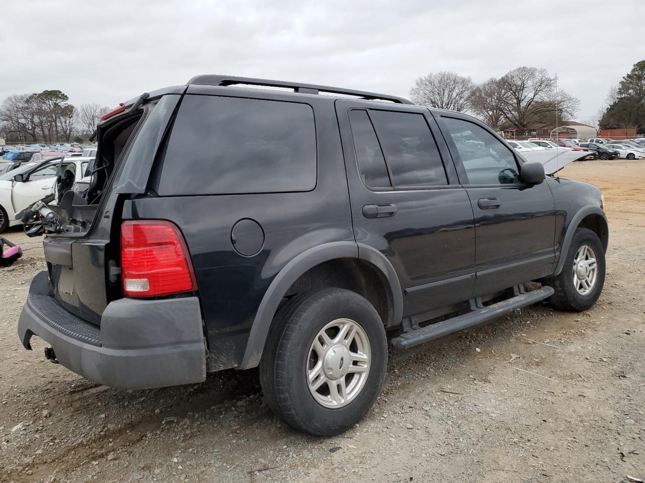 2003 Ford Explorer - Image 3