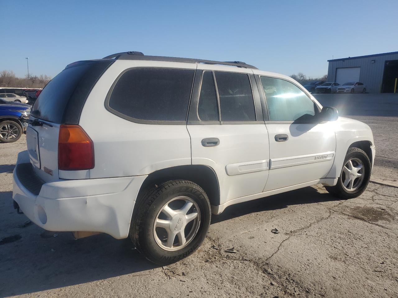 2004 GMC Envoy - Image 3
