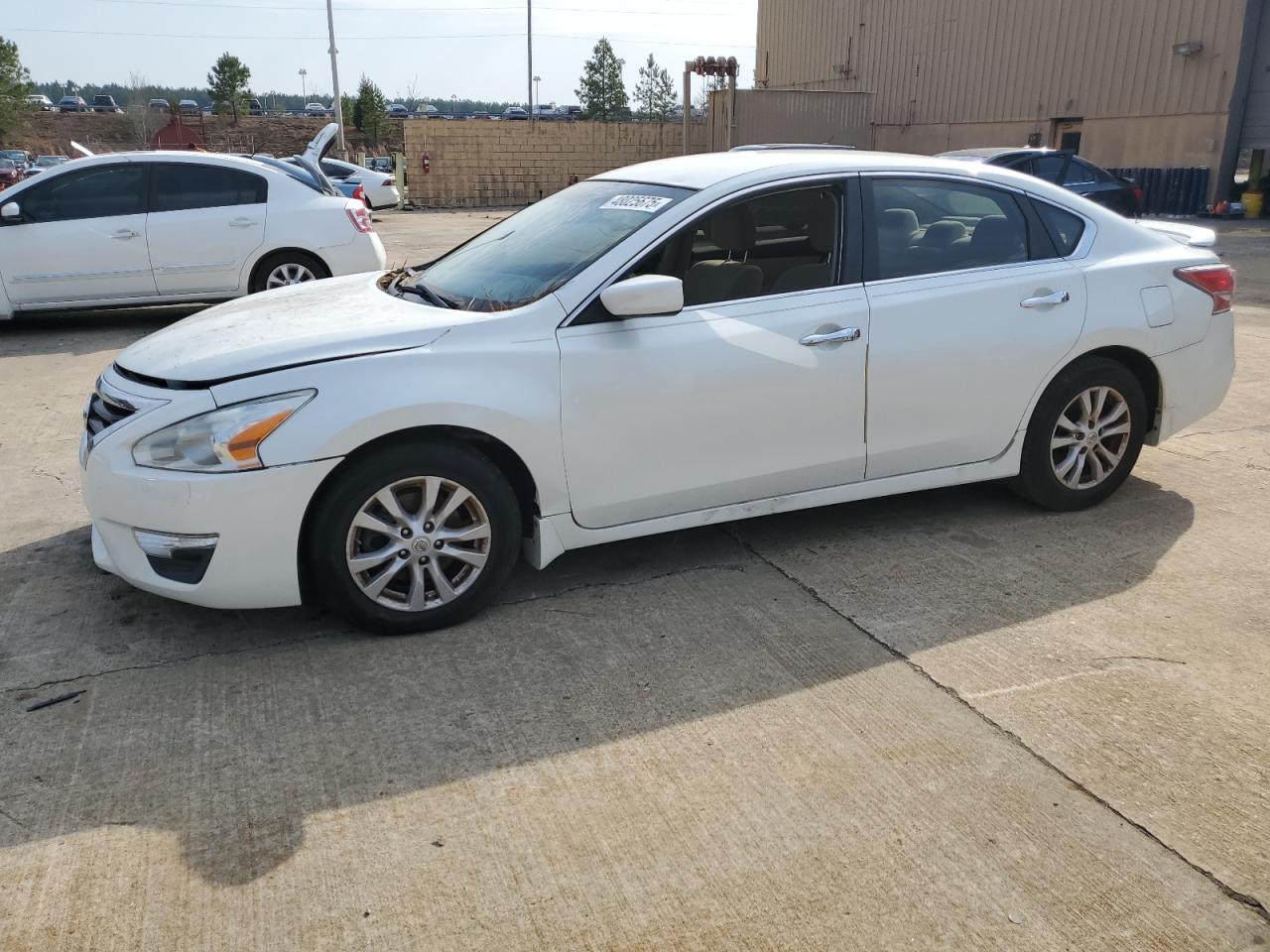 2014 Nissan Altima - Image 1