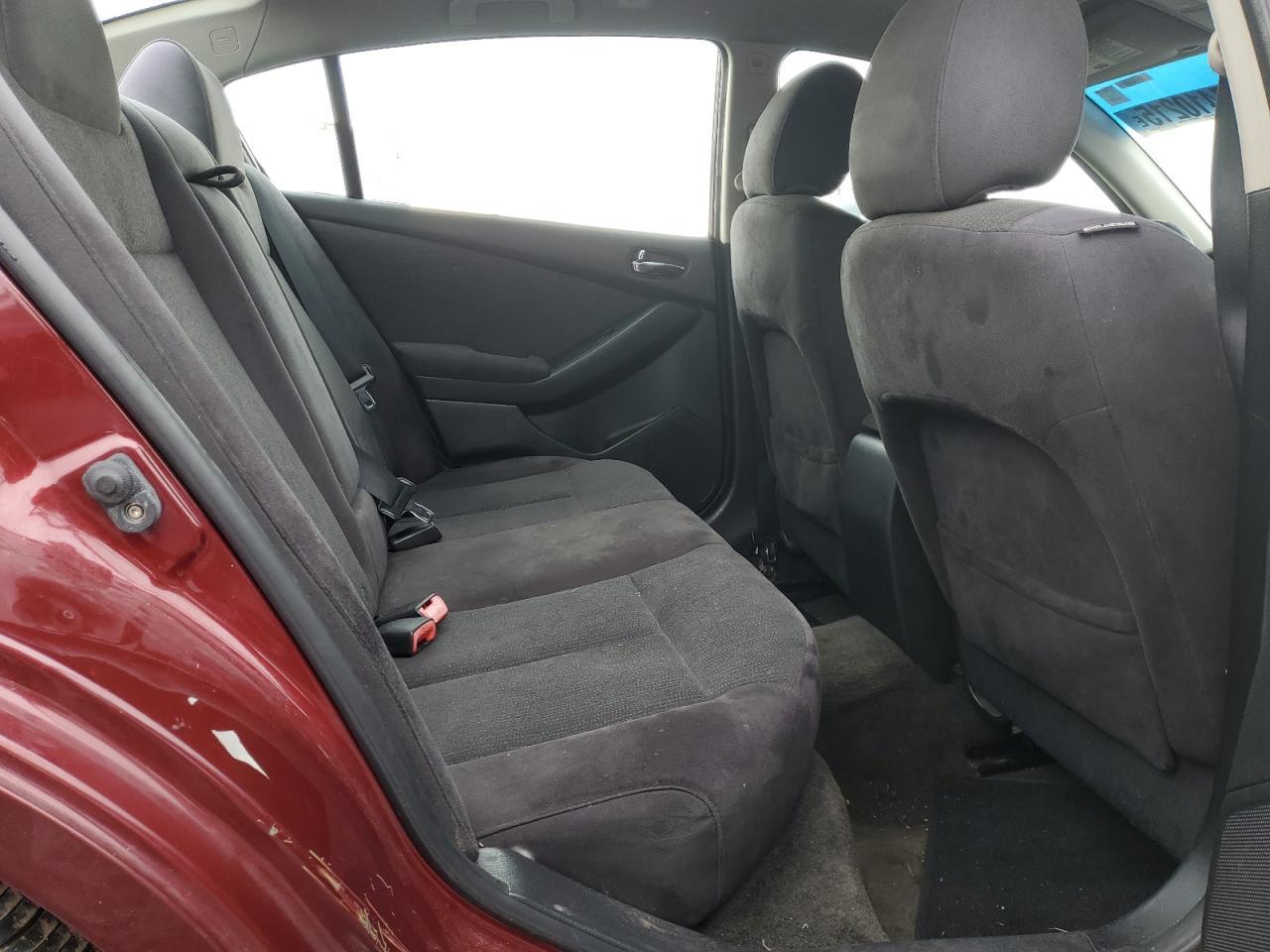 2011 Nissan Altima - Image 10
