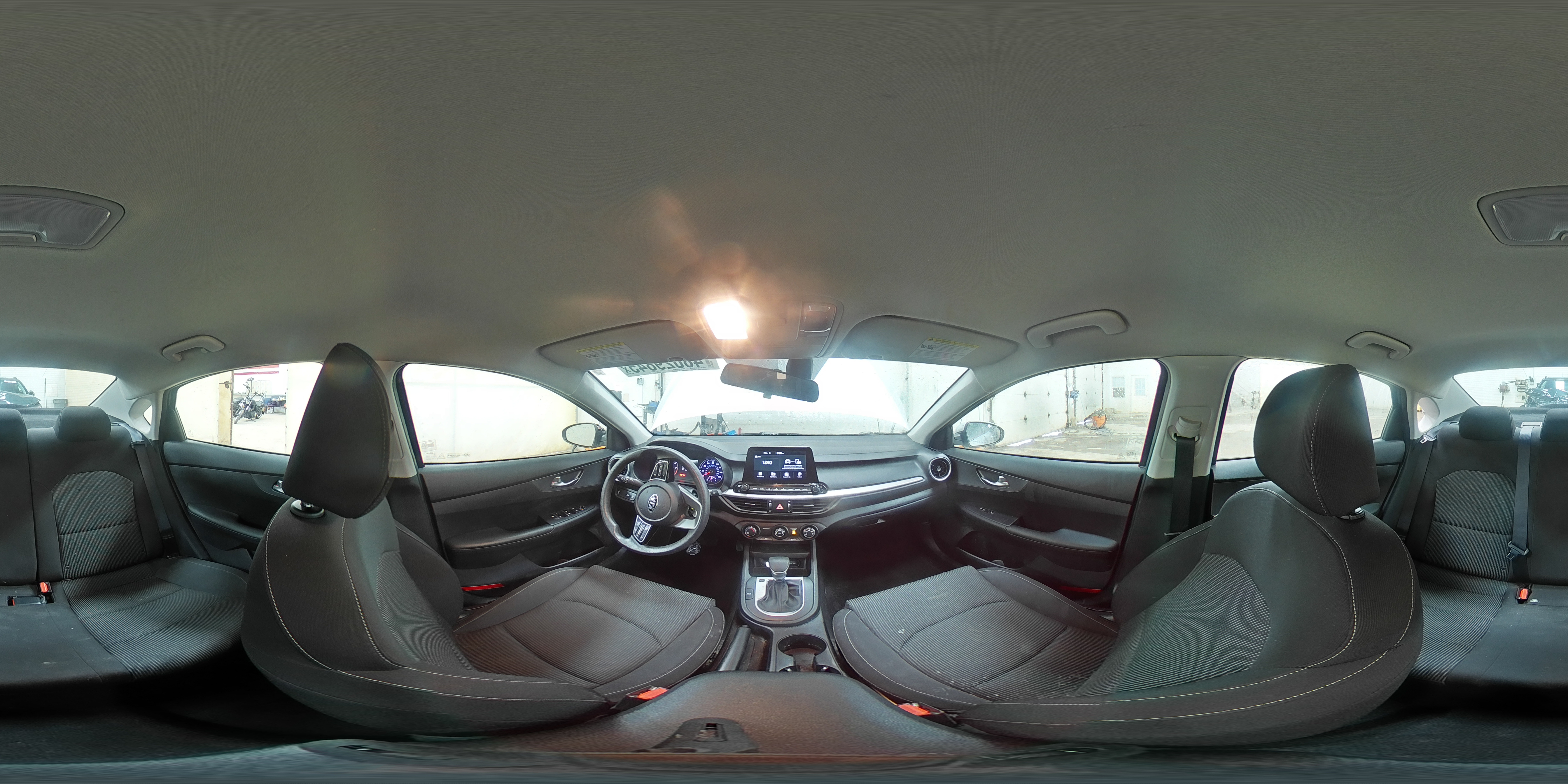 2020 Kia Forte - Image 14