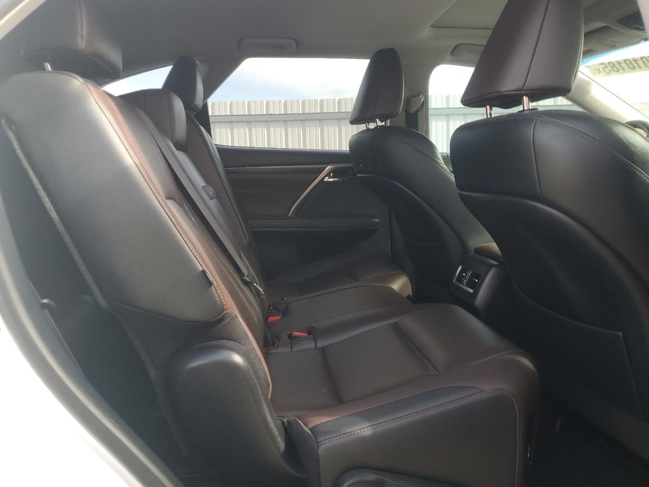 2018 Lexus RX - Image 11