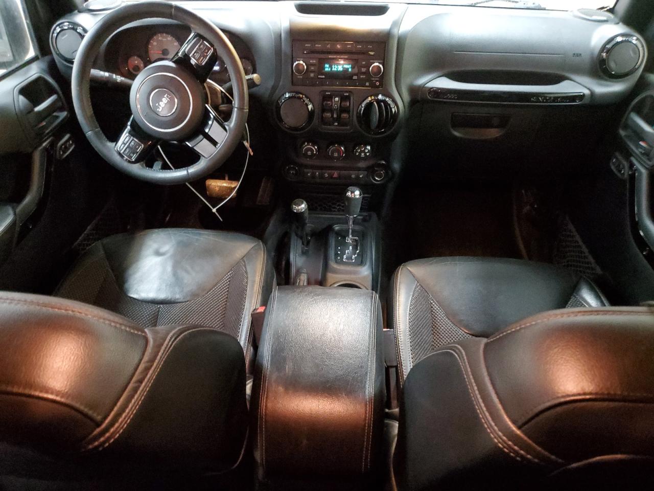 2016 Jeep Wrangler - Image 8