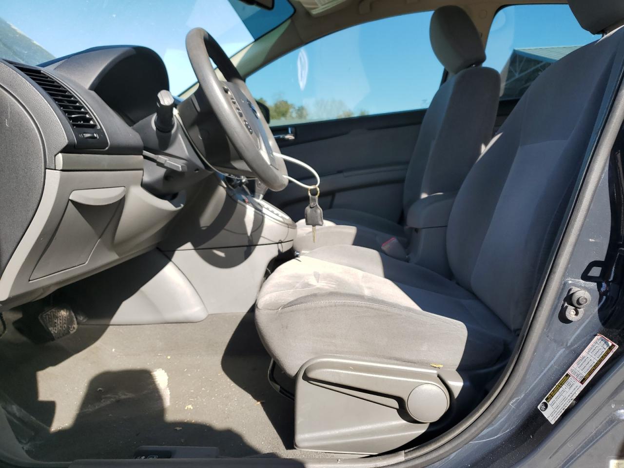 2009 Nissan Sentra - Image 7