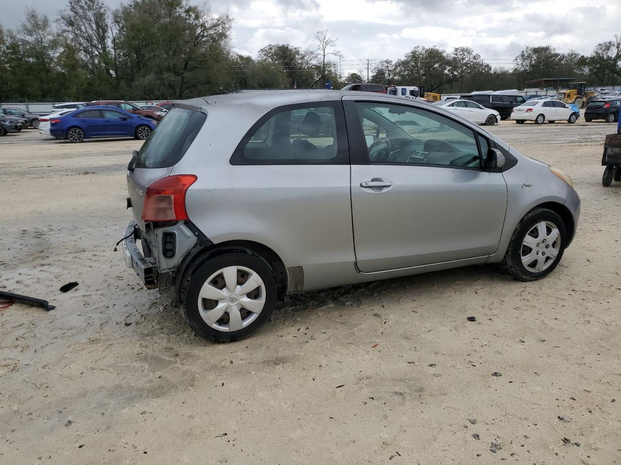 2007 Toyota Yaris - Image 3