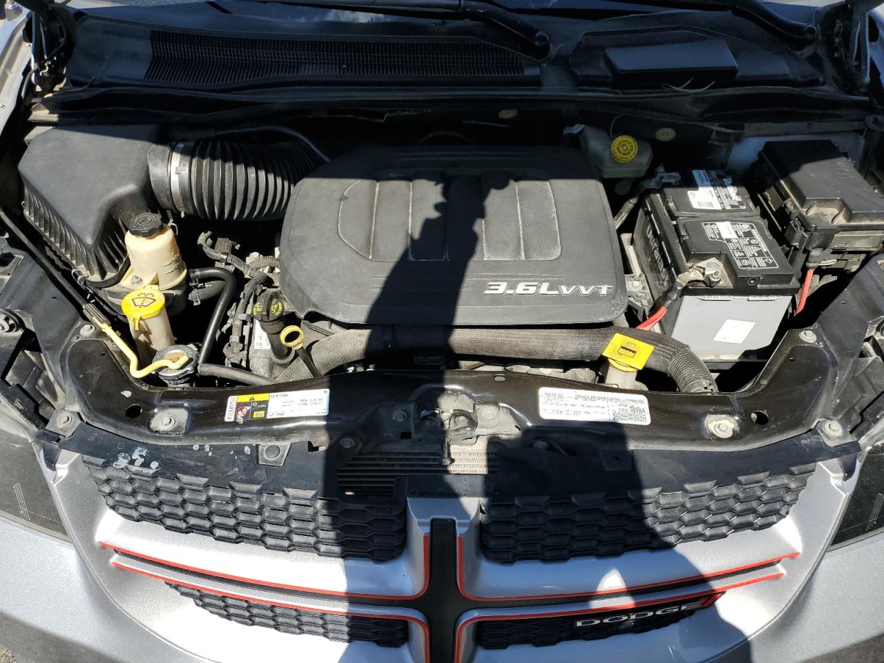 2016 Dodge Caravan - Image 12