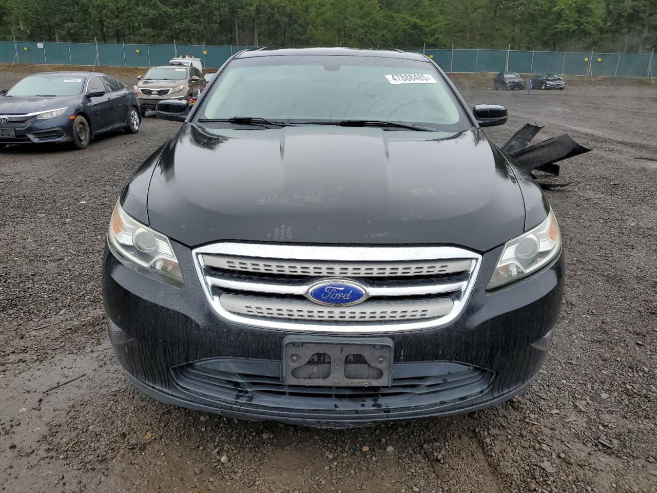2011 Ford Taurus - Image 5