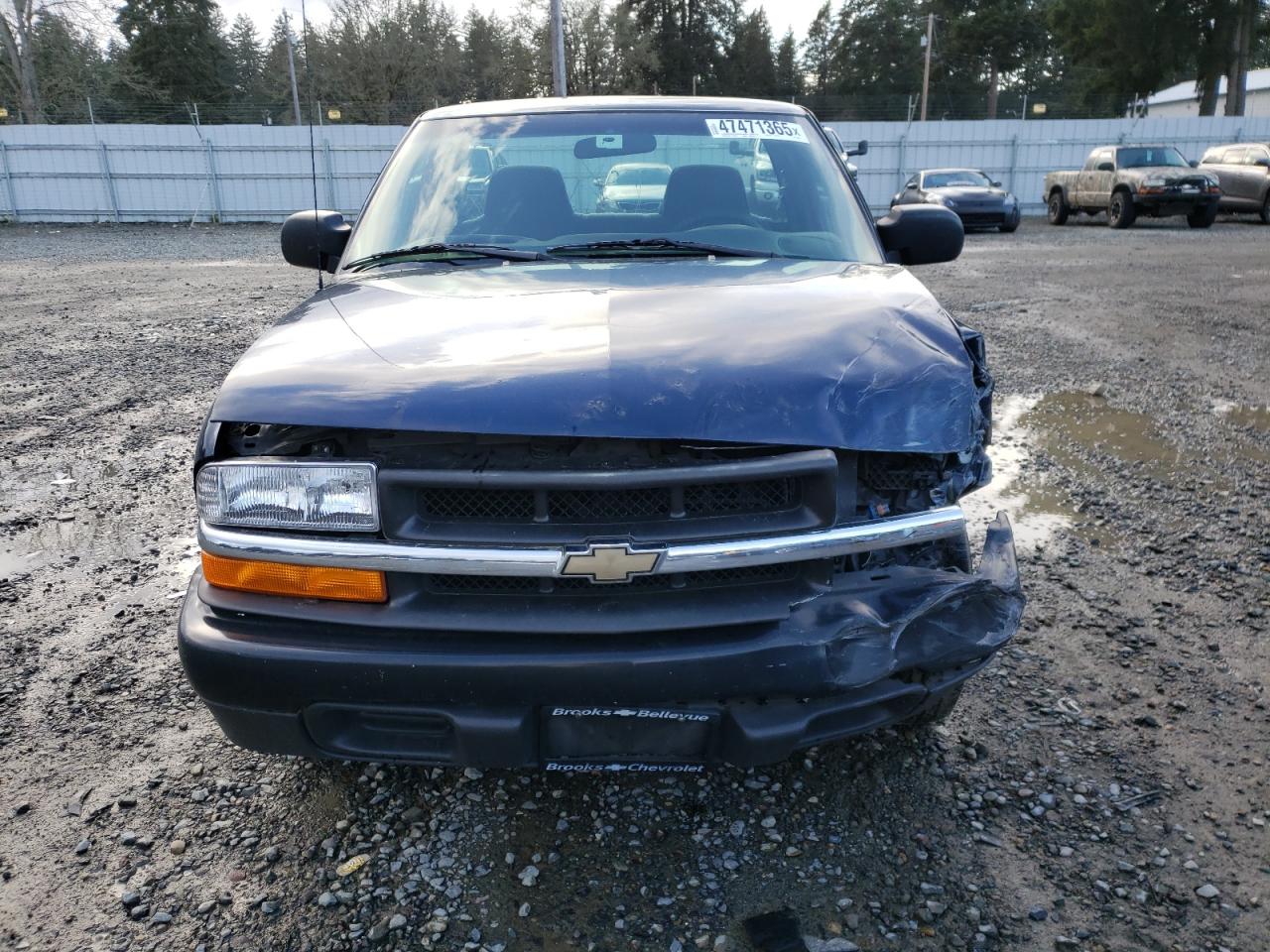 2000 Chevrolet S-10 Pickup - Image 5