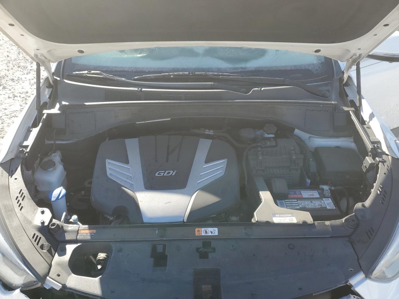 2017 Hyundai Santa Fe - Image 14