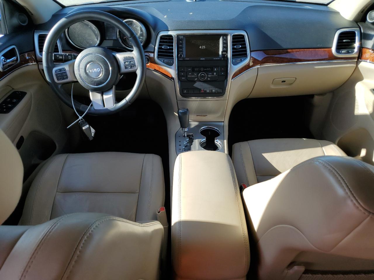 2013 Jeep Grand Cherokee - Image 8