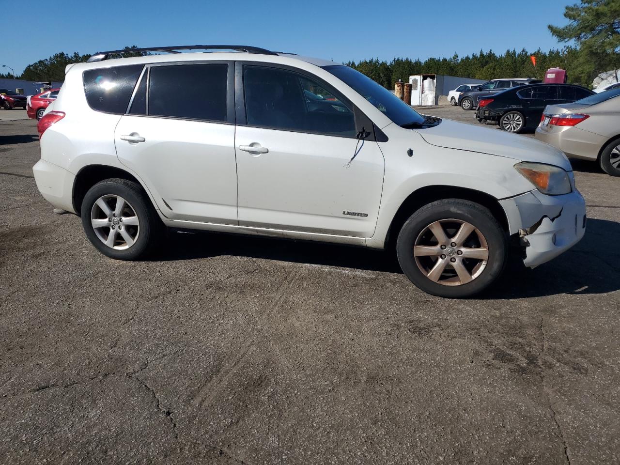2008 Toyota RAV 4 - Image 4