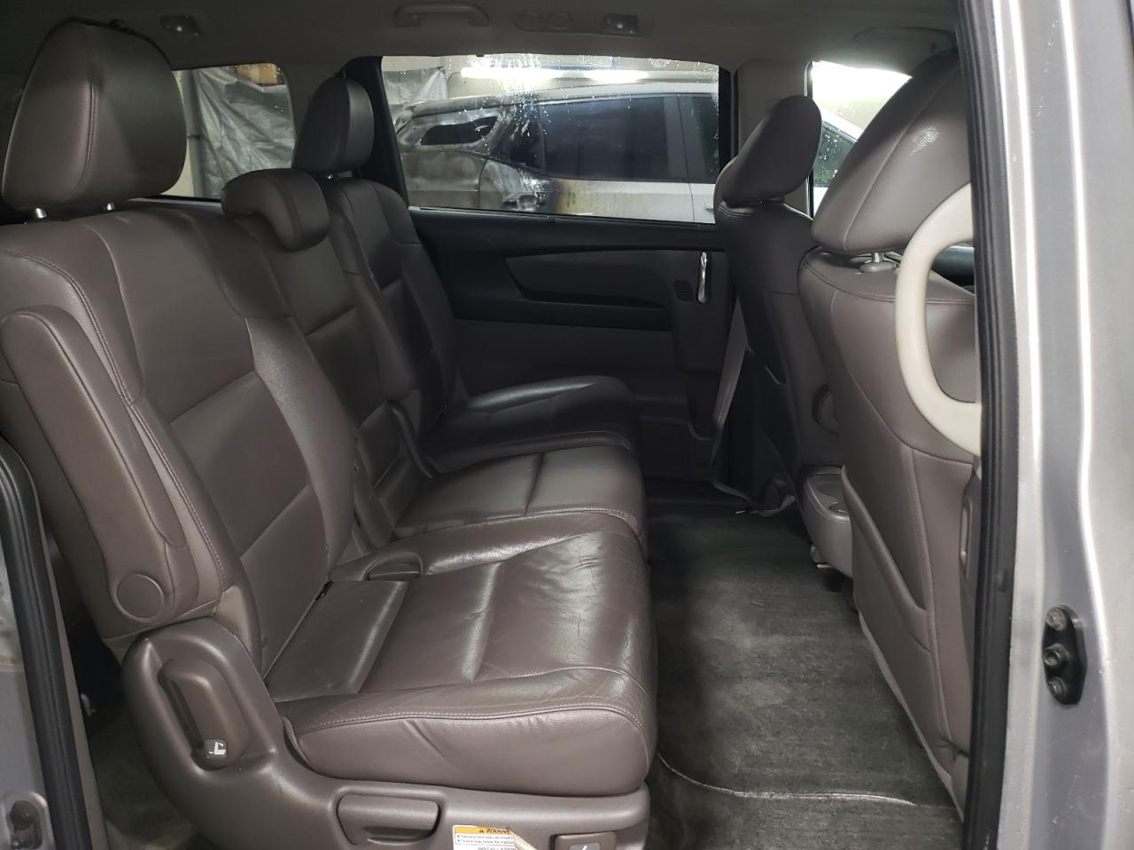 2014 Honda Odyssey - Image 11
