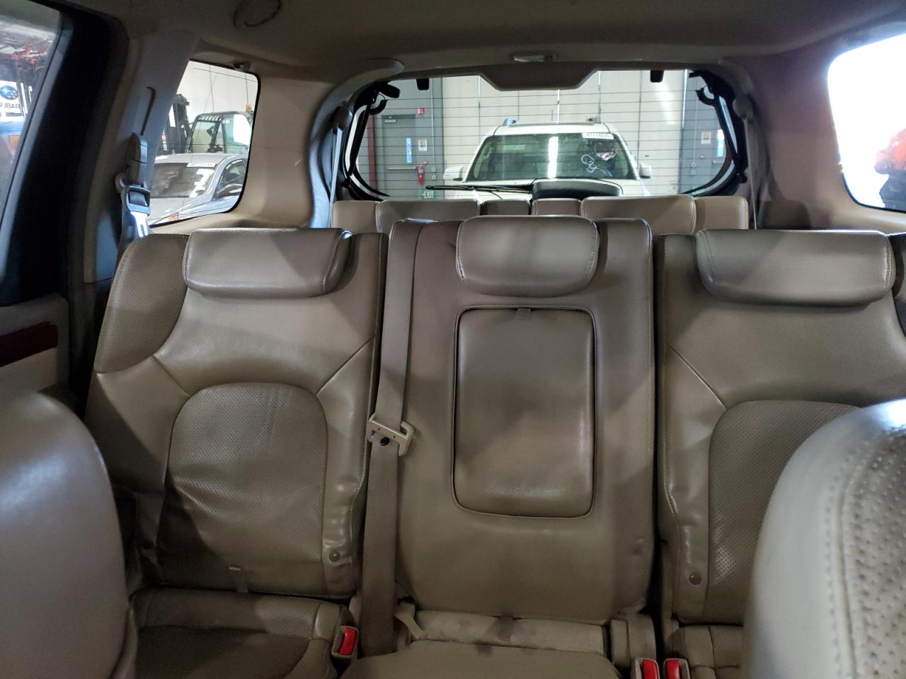 2010 Nissan Pathfinder - Image 10