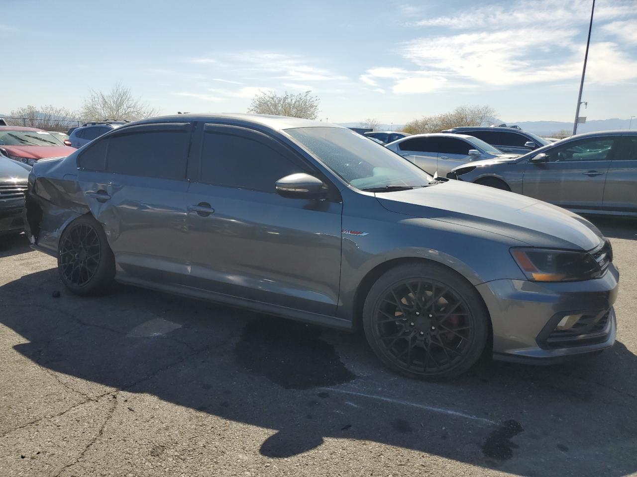 2016 Volkswagen Jetta - Image 4