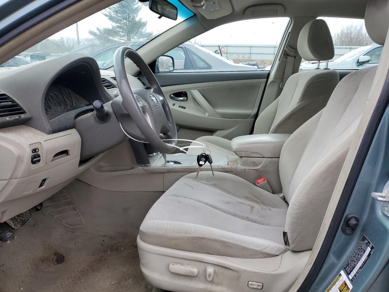 2010 Toyota Camry - Image 7