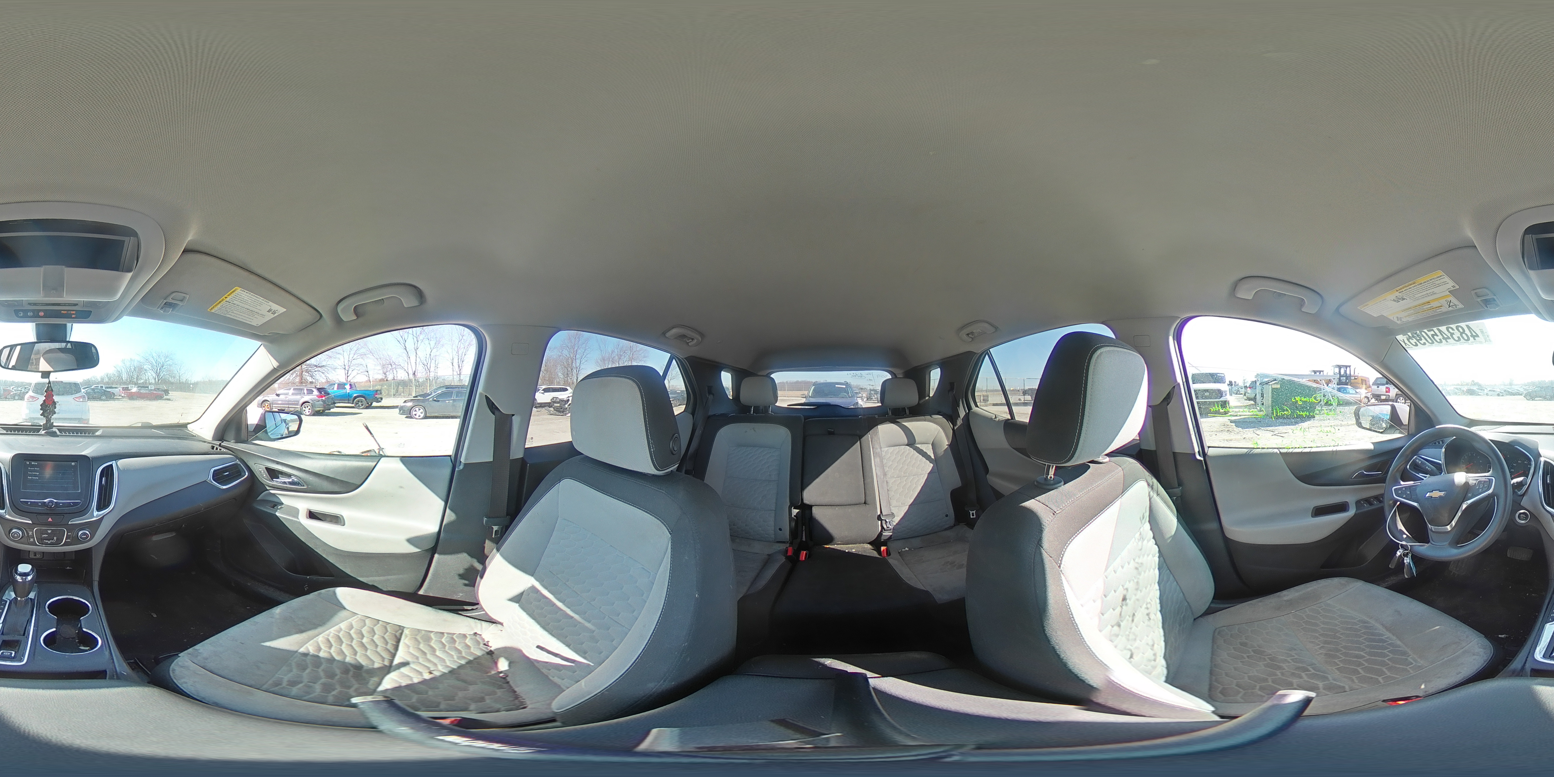 2018 Chevrolet Equinox - Image 14