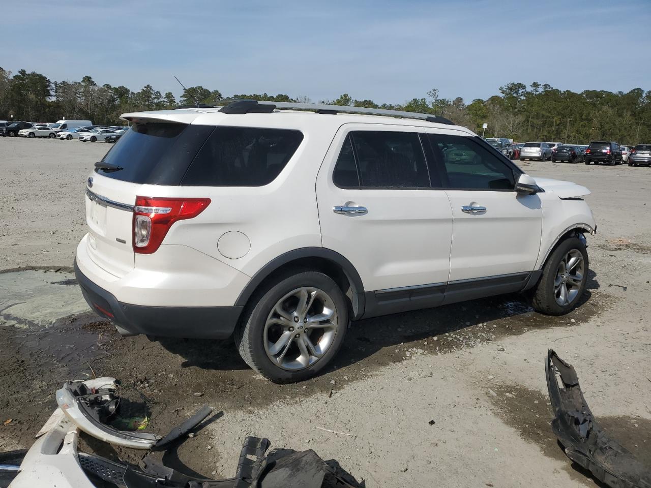 2013 Ford Explorer - Image 3
