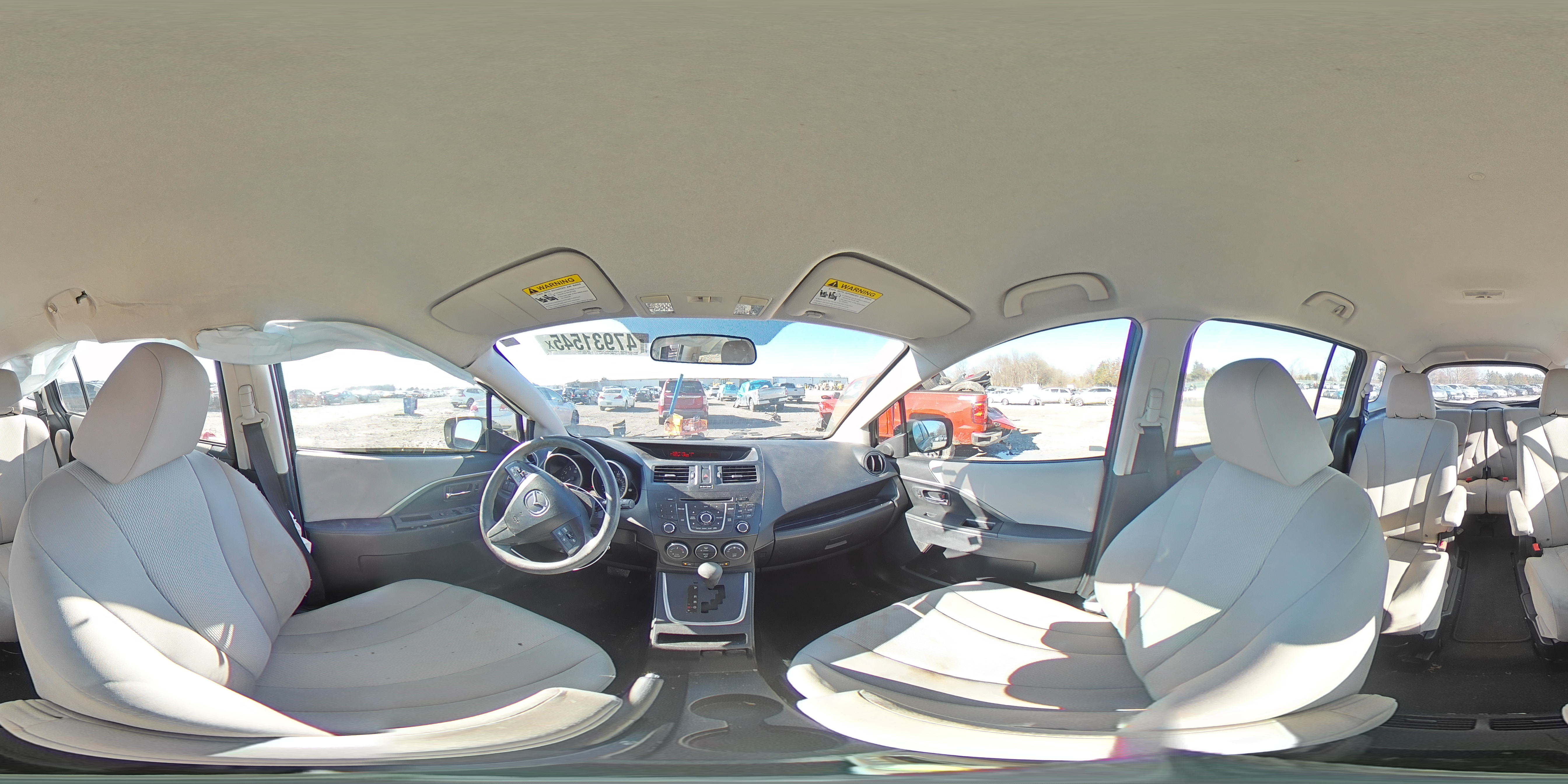 2015 Mazda 5 - Image 14