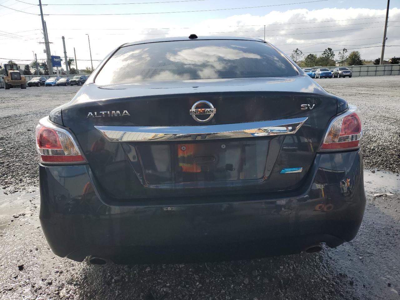 2014 Nissan Altima - Image 6