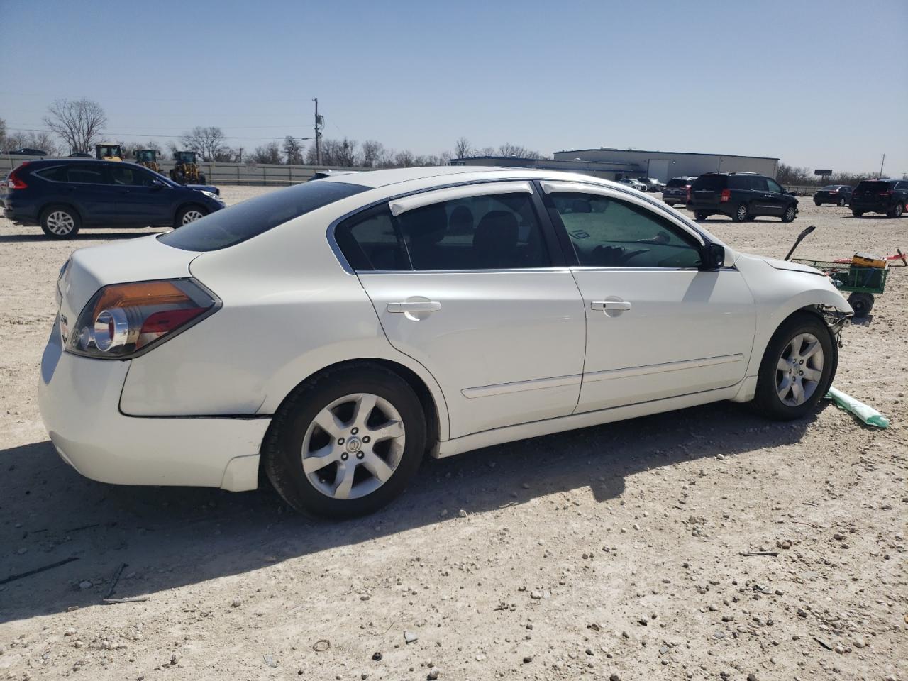 2009 Nissan Altima - Image 3