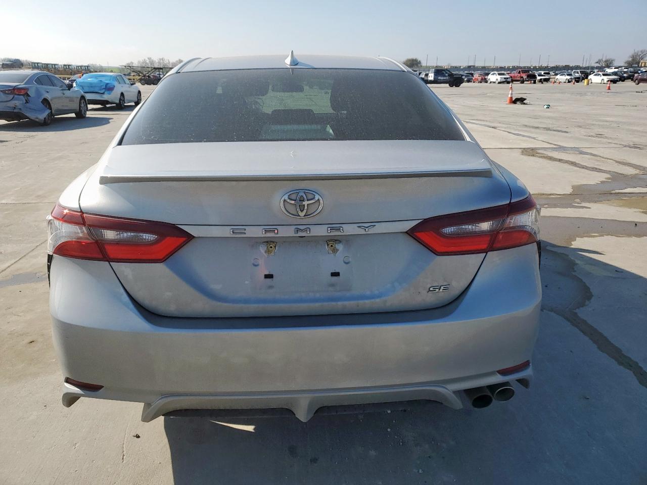 2021 Toyota Camry - Image 6