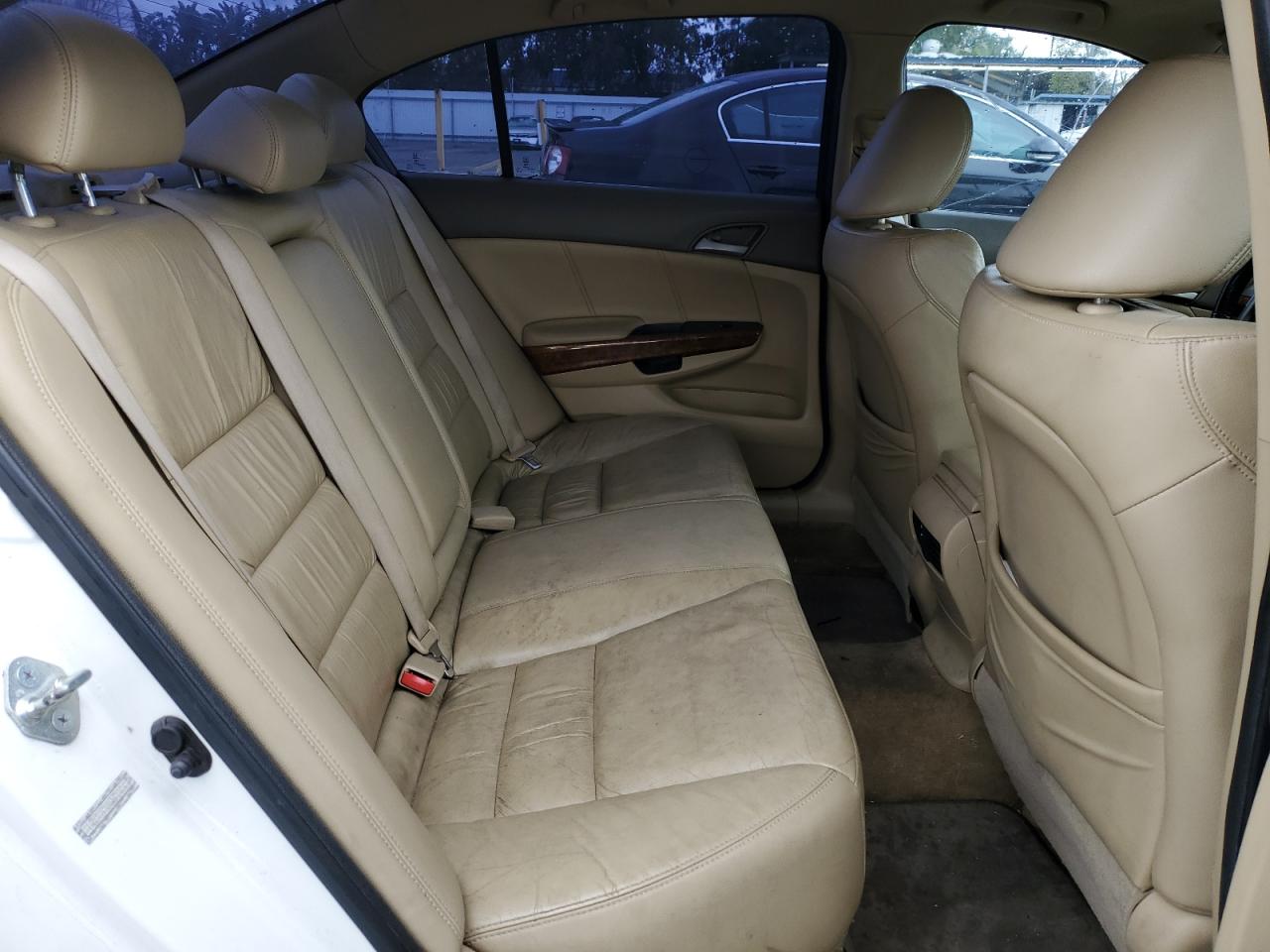 2010 Honda Accord - Image 10