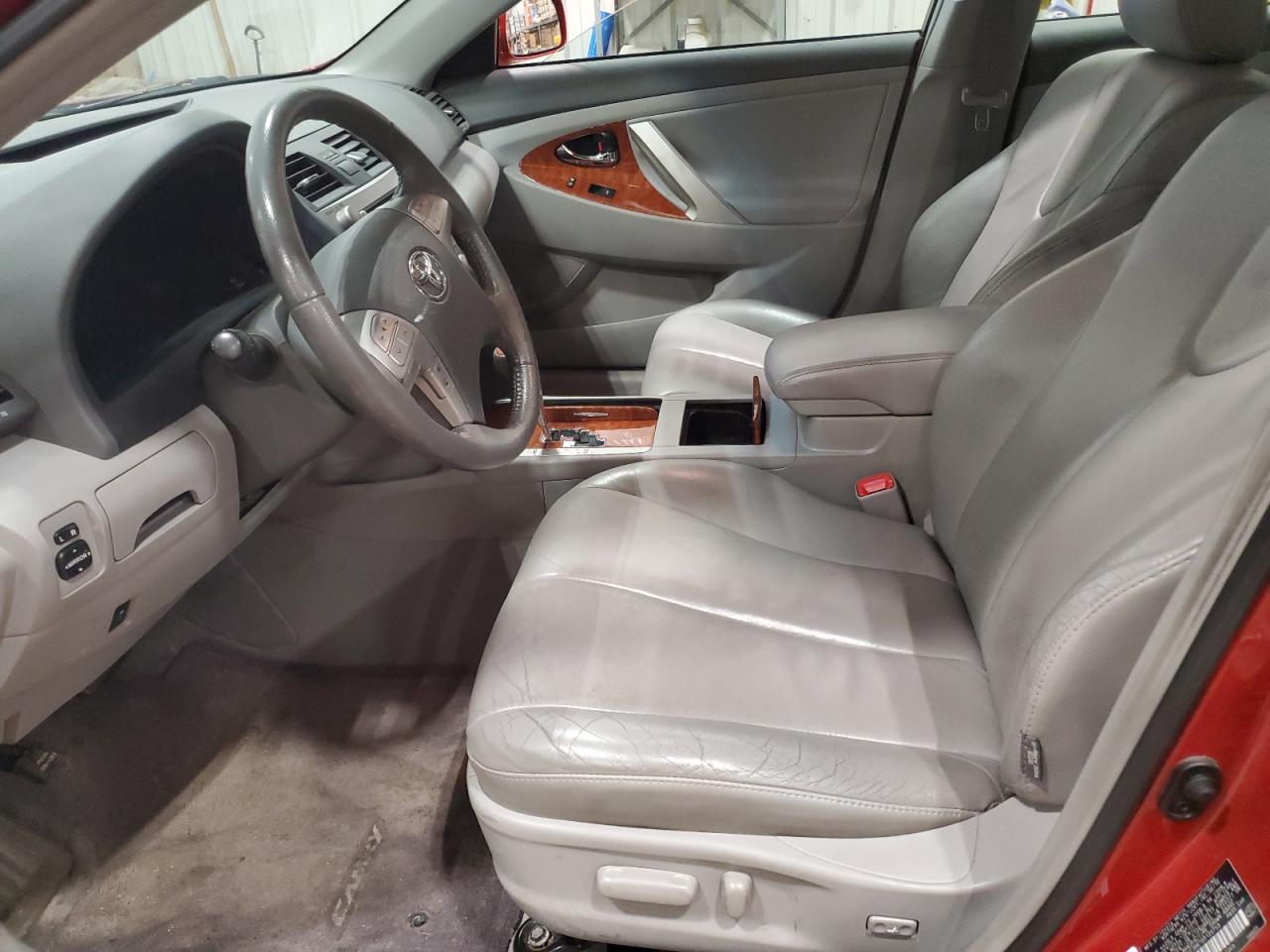 2011 Toyota Camry - Image 7