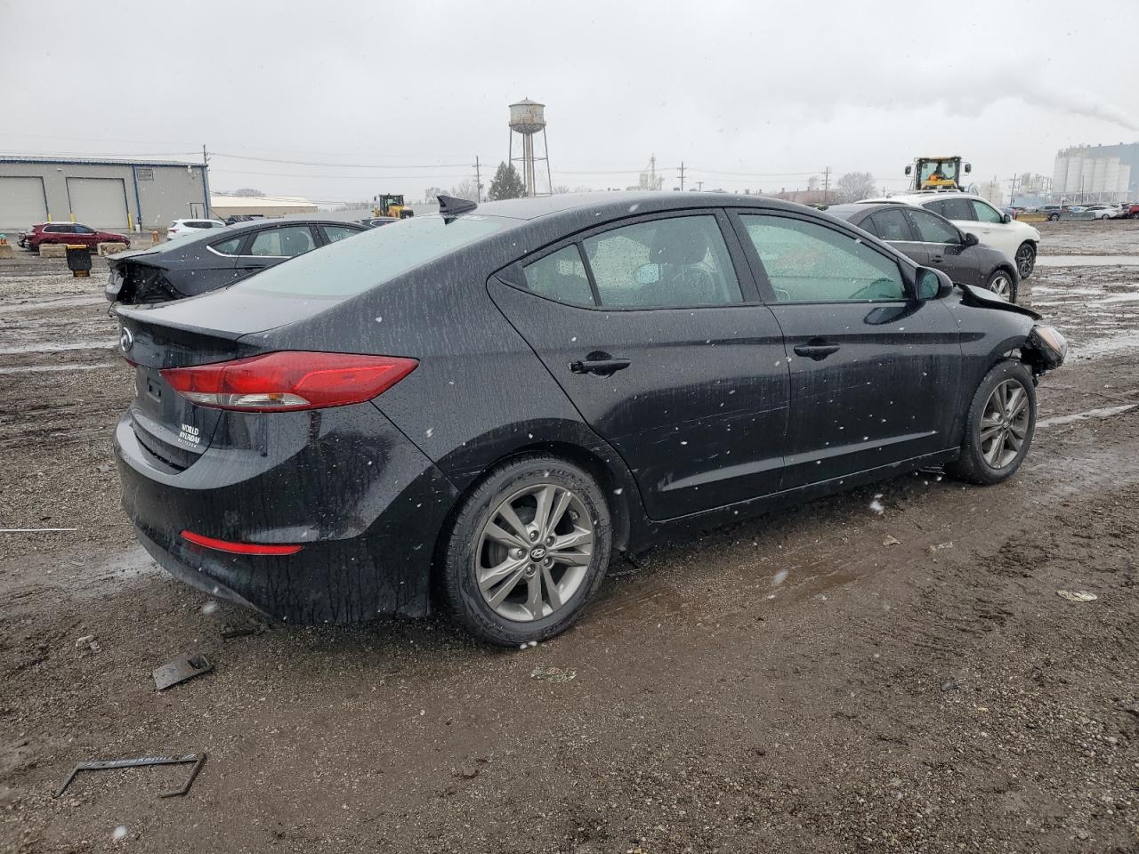 2017 Hyundai Elantra - Image 3