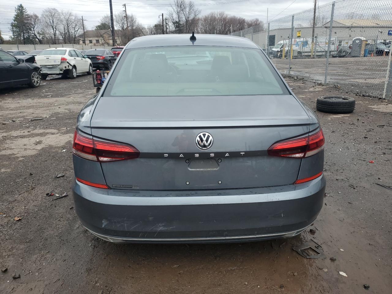 2020 Volkswagen Passat - Image 6