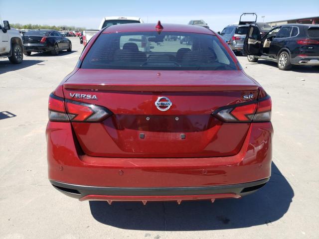  NISSAN VERSA 2021 Czerwony