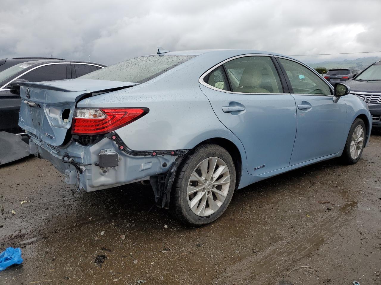 2014 Lexus ES - Image 3