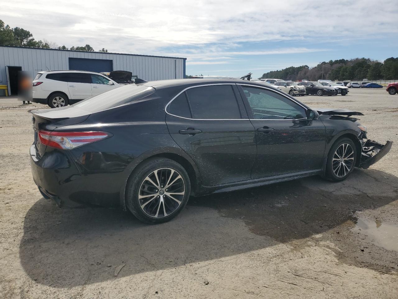 2019 Toyota Camry - Image 3