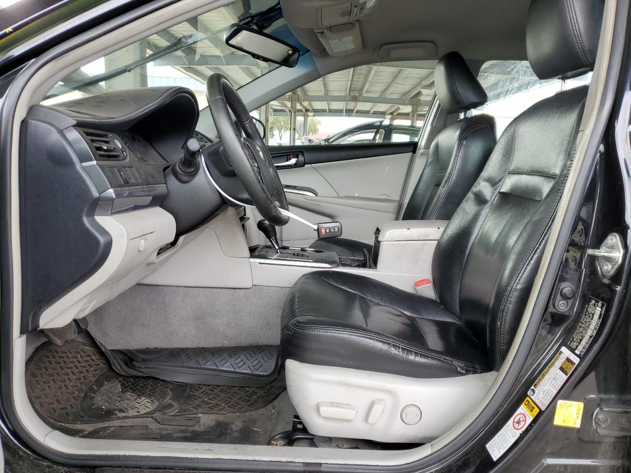 2014 Toyota Camry - Image 7