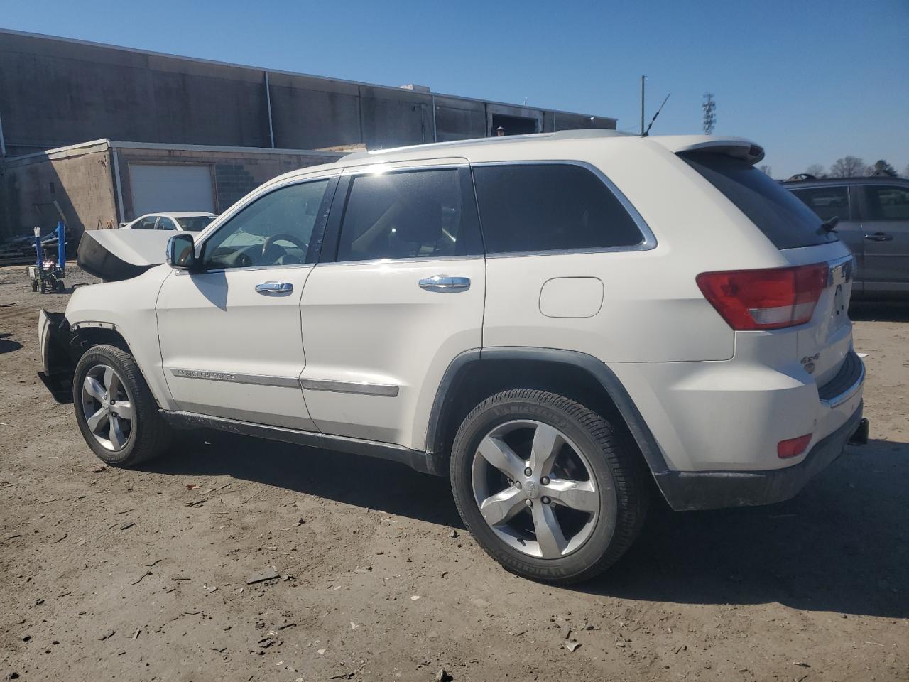 2011 Jeep Grand Cherokee - Image 2