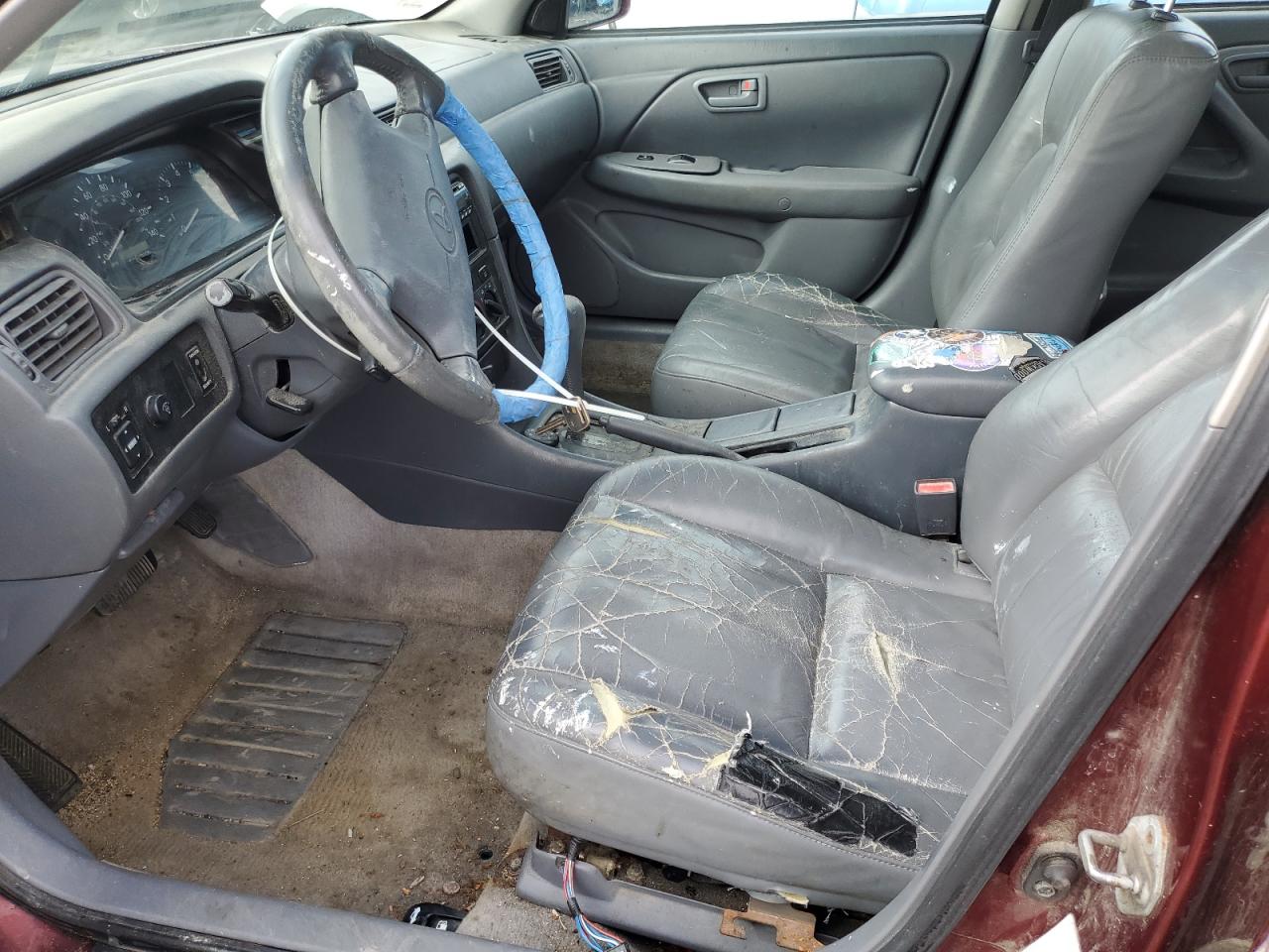 2000 Toyota Camry - Image 7