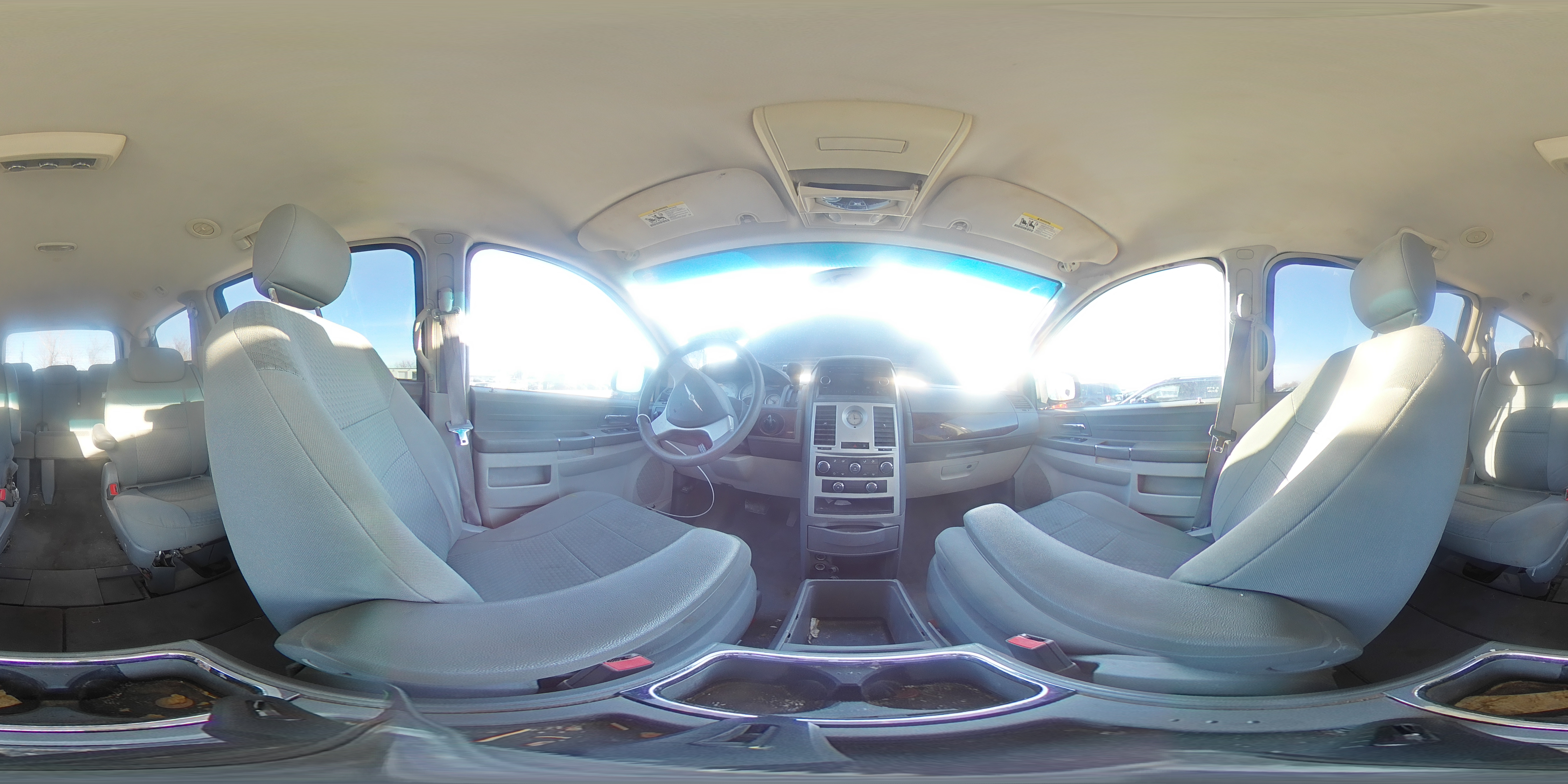 2009 Chrysler Town & Country - Image 14