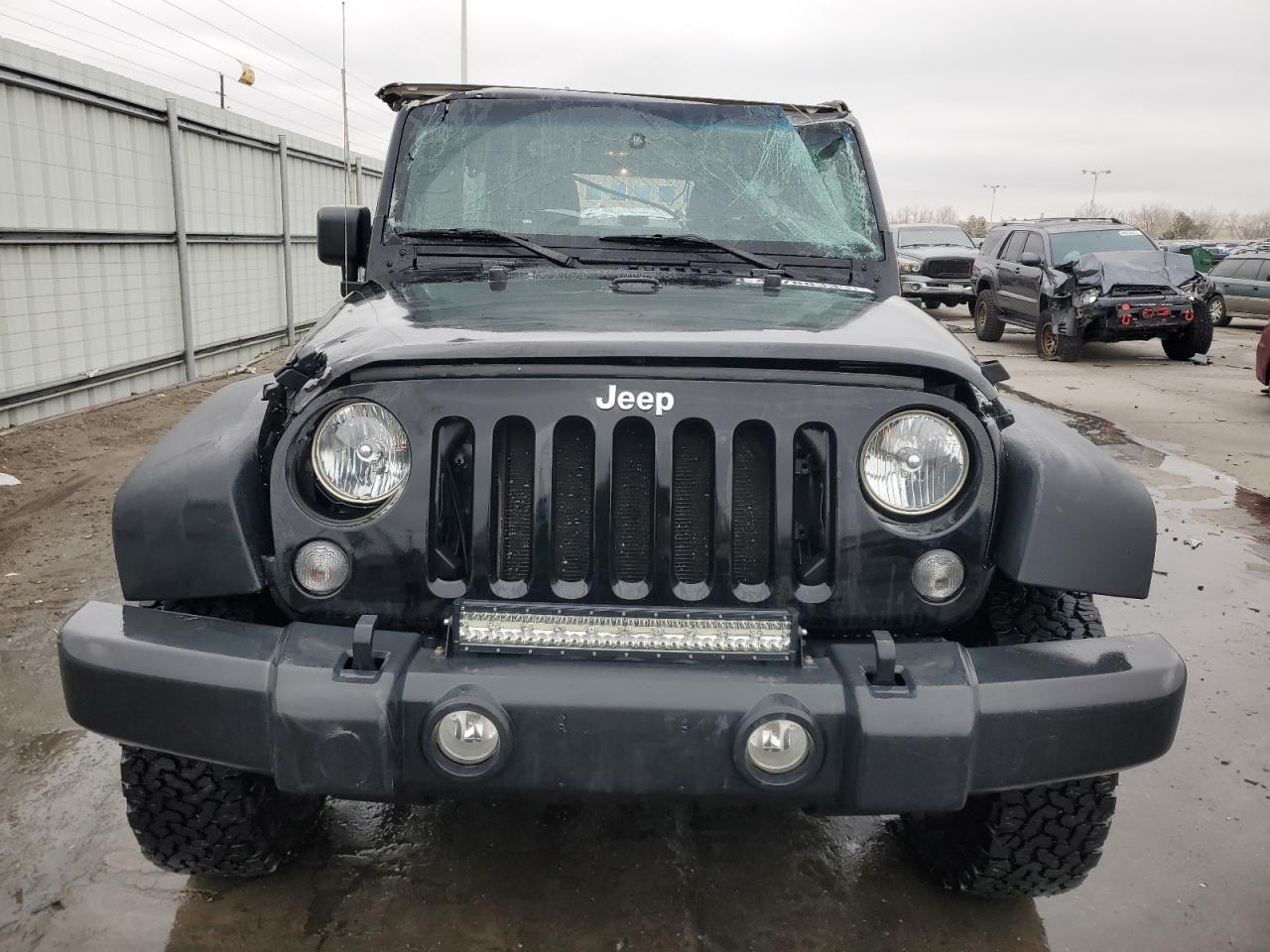 2017 Jeep Wrangler - Image 5