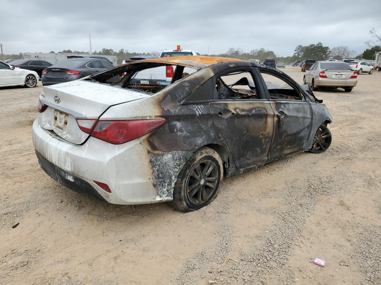 2014 Hyundai Sonata - Image 3