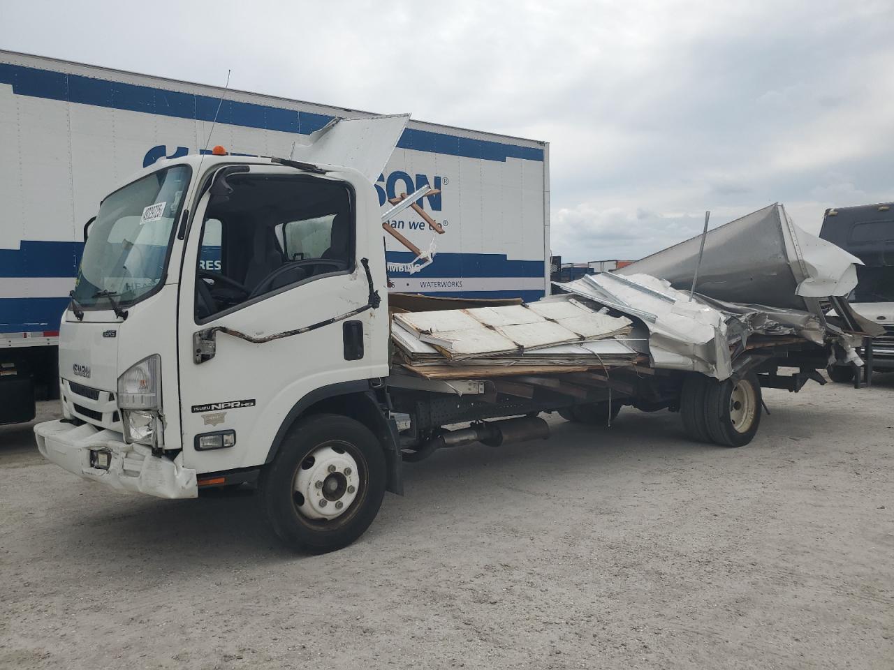 2016 Isuzu Npr Hd for Sale in Miami, FL - Rollover