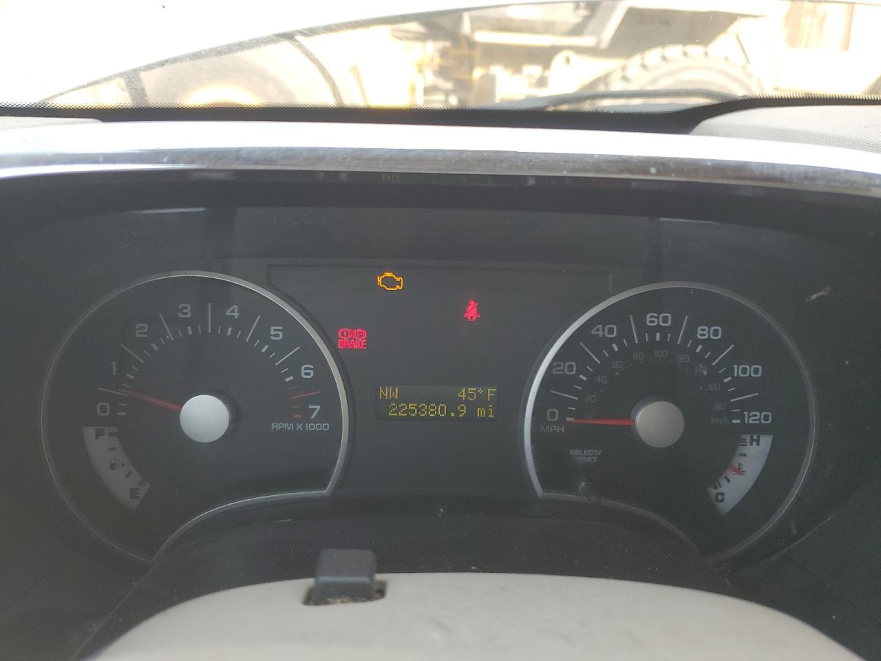 2007 Ford Explorer Xlt VIN: 1FMEU73E67UA86861 Lot: 48179735