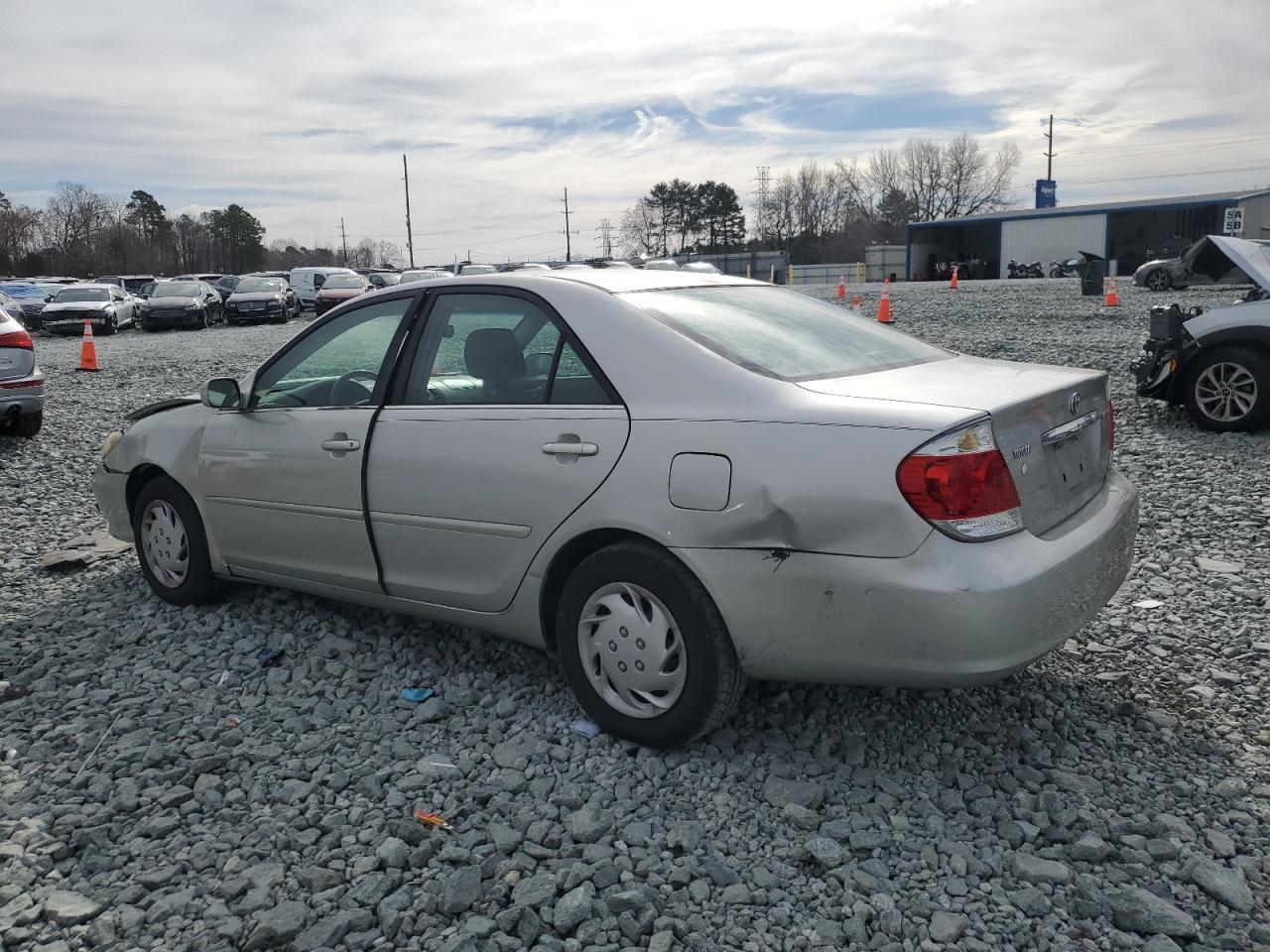 2006 Toyota Camry - Image 2