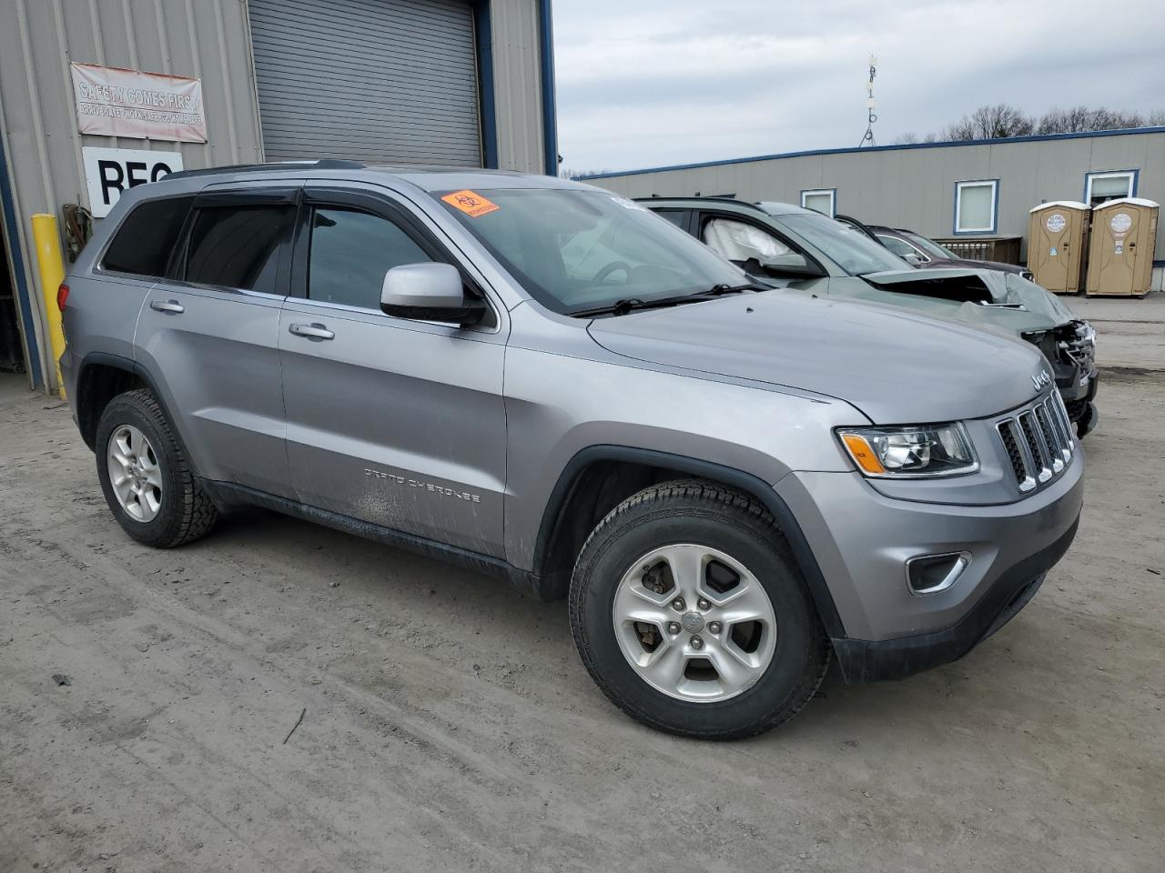 2014 Jeep Grand Cherokee - Image 4