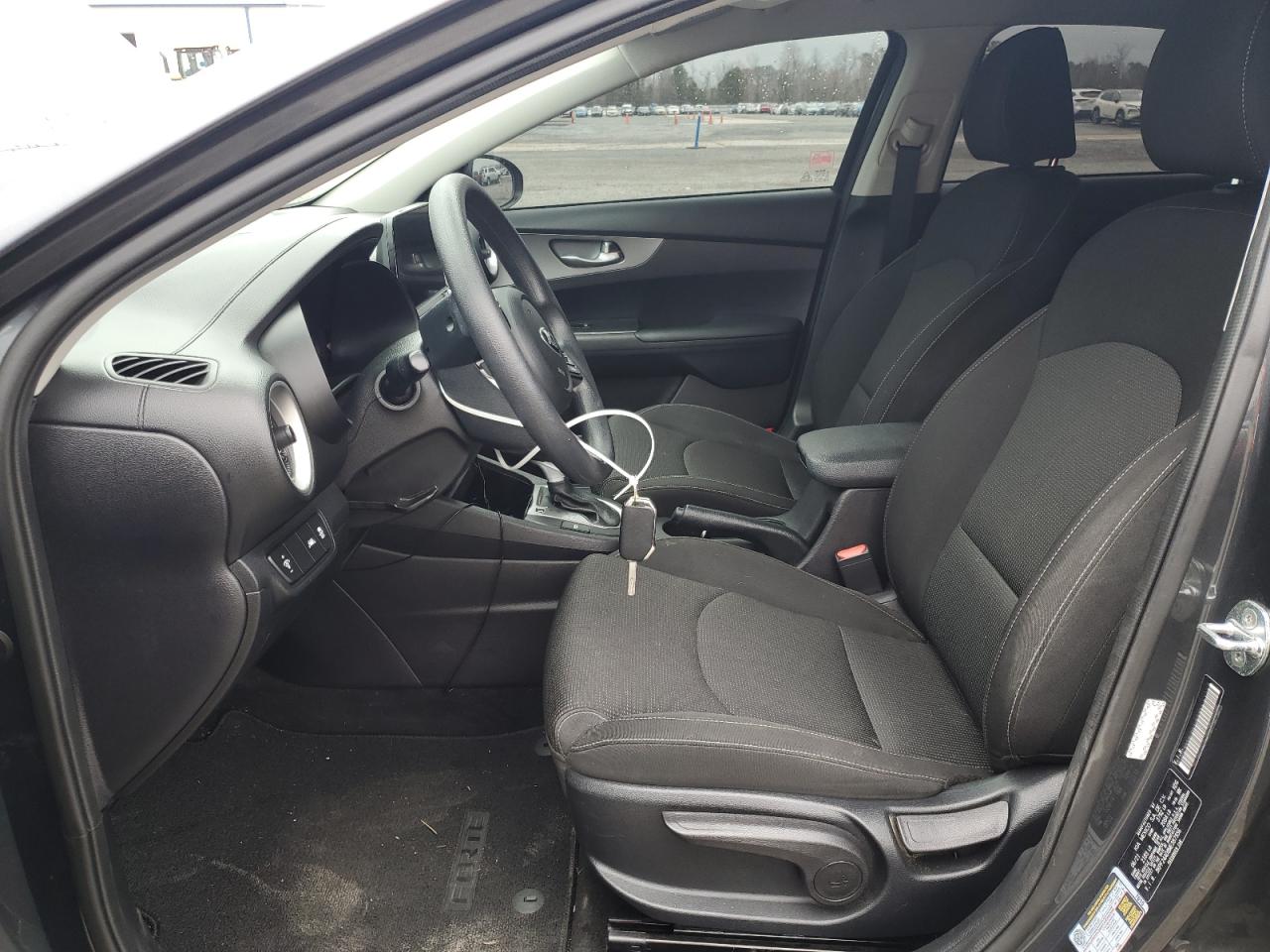 2021 Kia Forte - Image 7