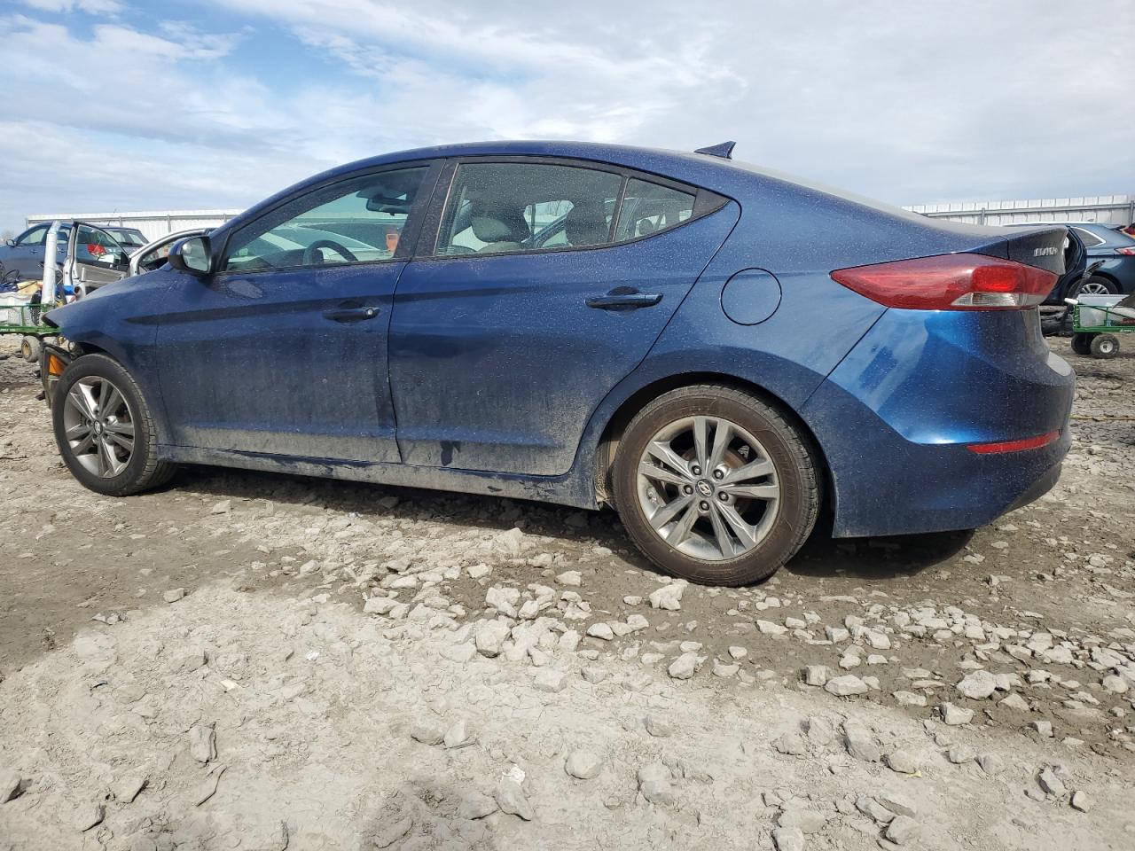 2017 Hyundai Elantra - Image 2
