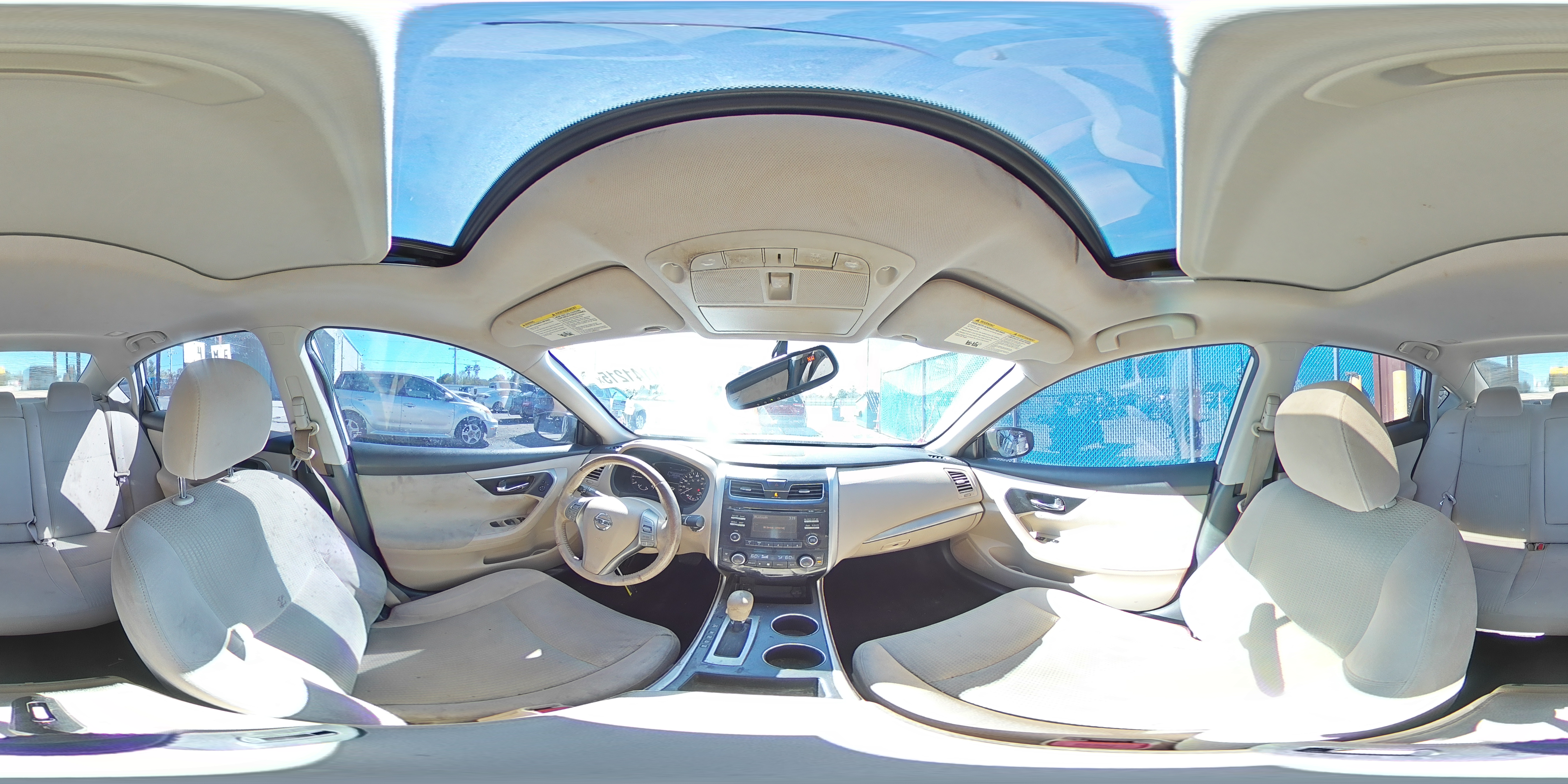 2015 Nissan Altima - Image 14