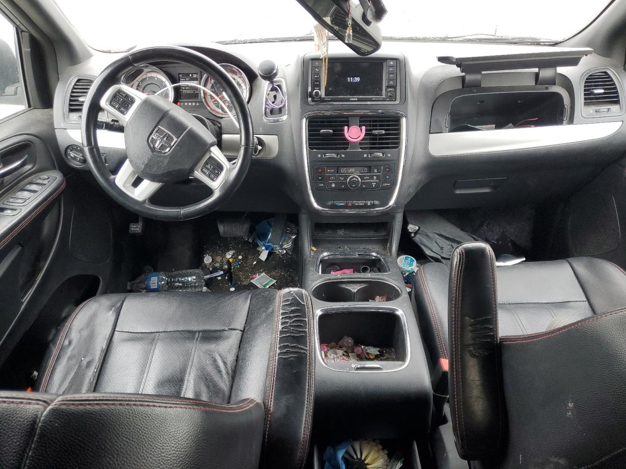 2018 Dodge Caravan - Image 8