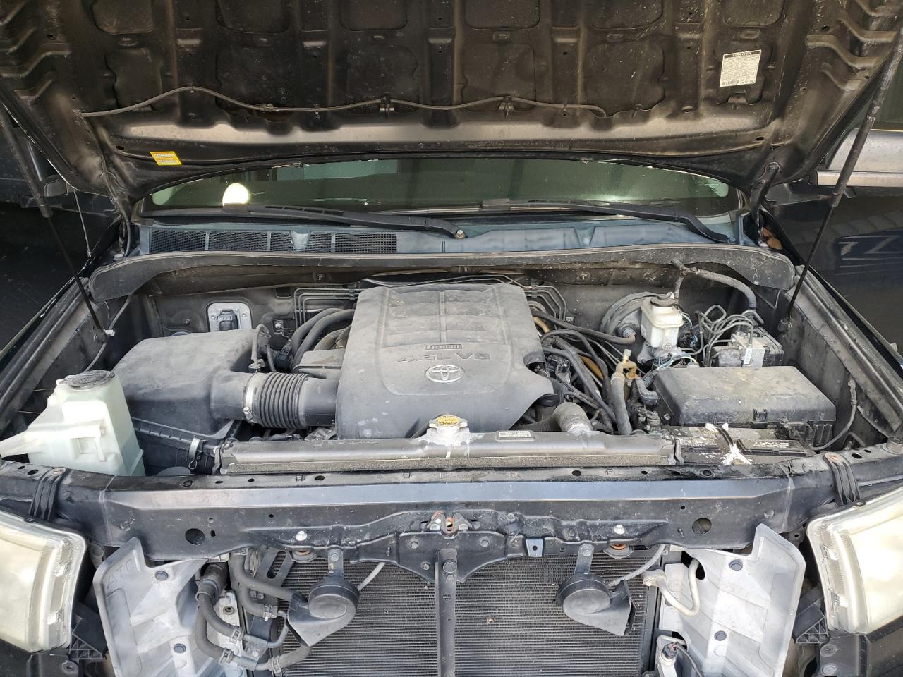 2013 Toyota Tundra - Image 11
